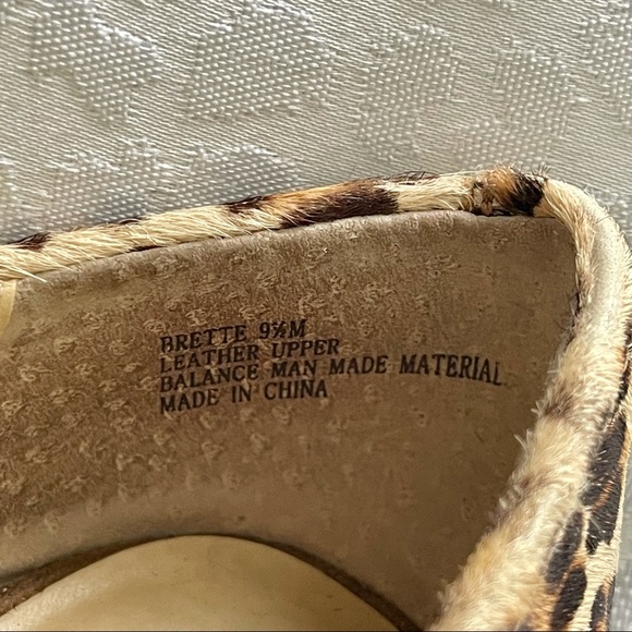 Kelsi Dagger Brette Leopard Print Platform Pumps - Picture 11 of 14